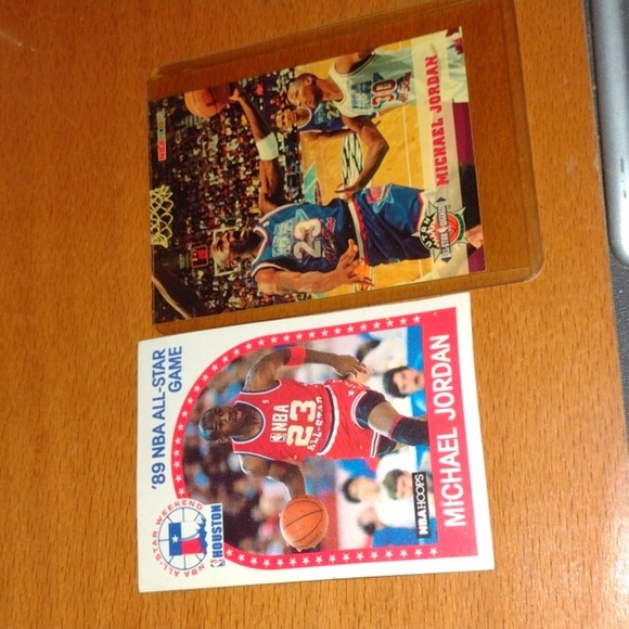 Michael Jordan Cards - Picture 1 of 2